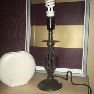 Table lamp metal